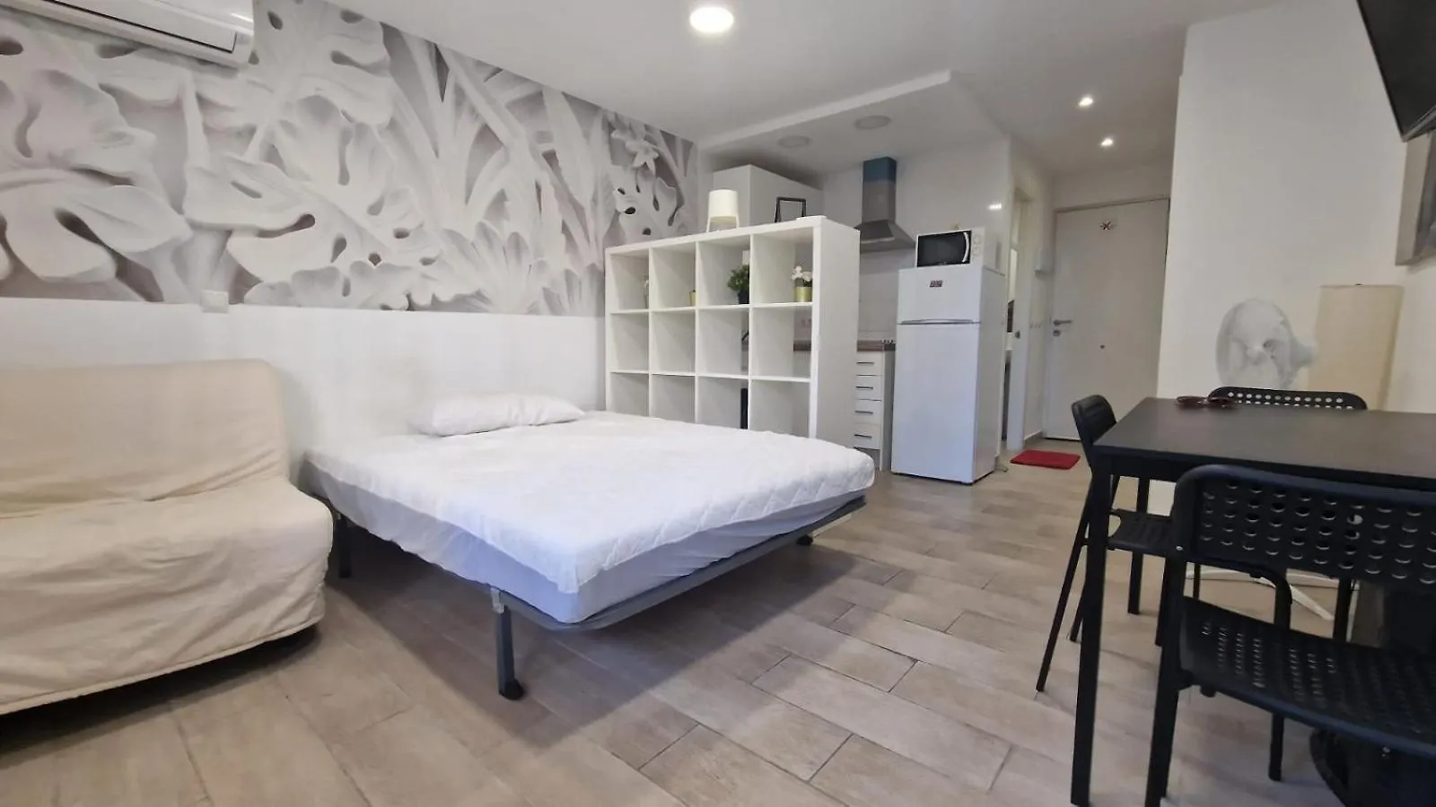 Apart And Studios Benalmadena Beach ספרד