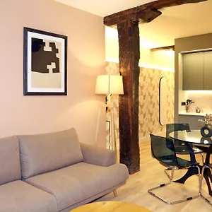 https://apt-apartamento-boutique-7-calles-casco-viejo.sansebastianhotels.net